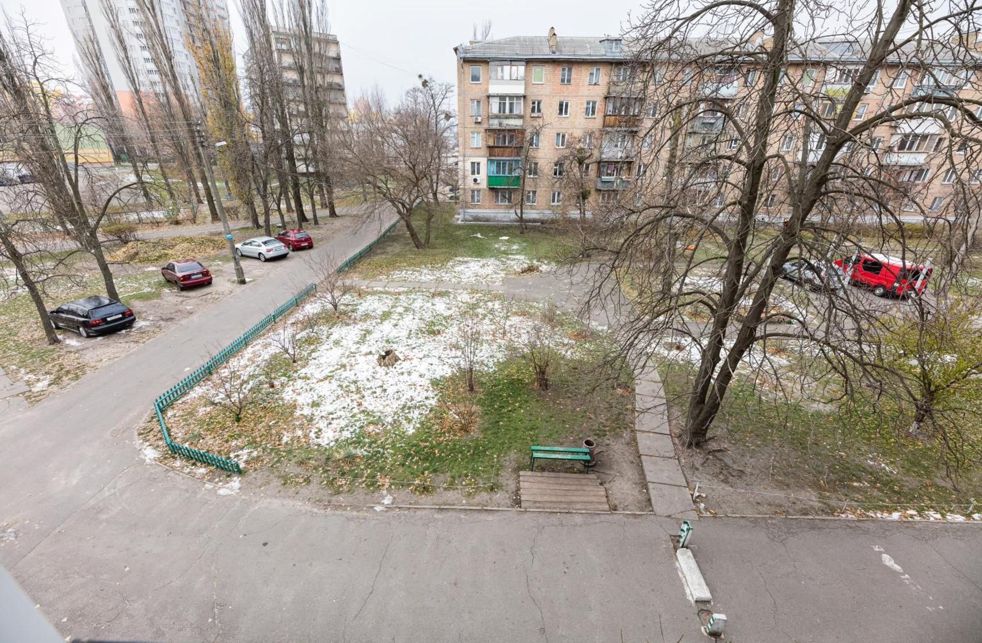 Апартаменти Дарницька Площа キエフ エクステリア 写真